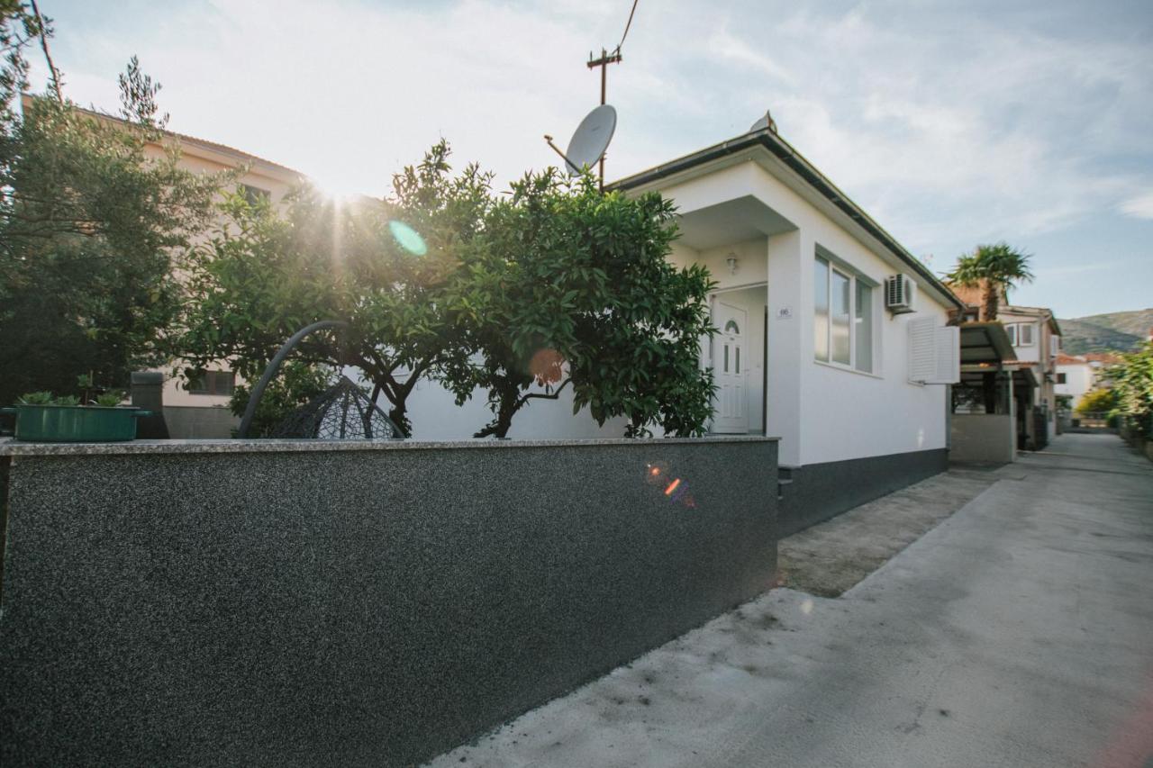 Apartman Bagattino-Trogir Near Old Town 외부 사진